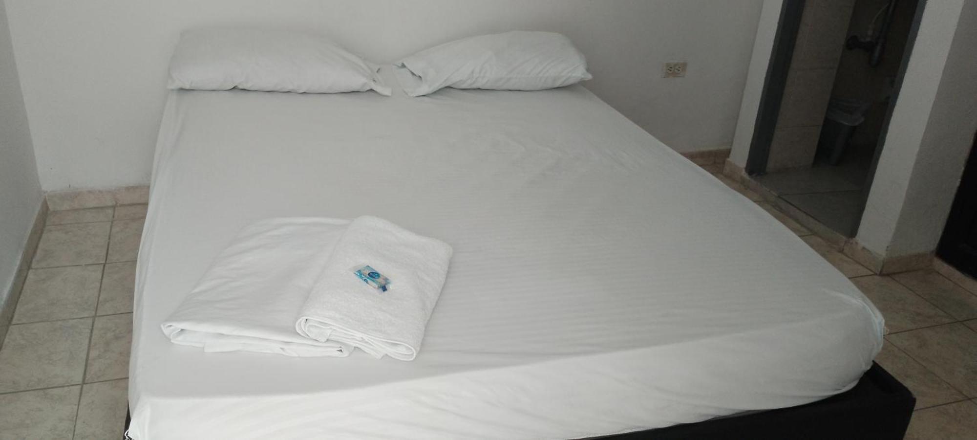 Hotel Rio Mar *
